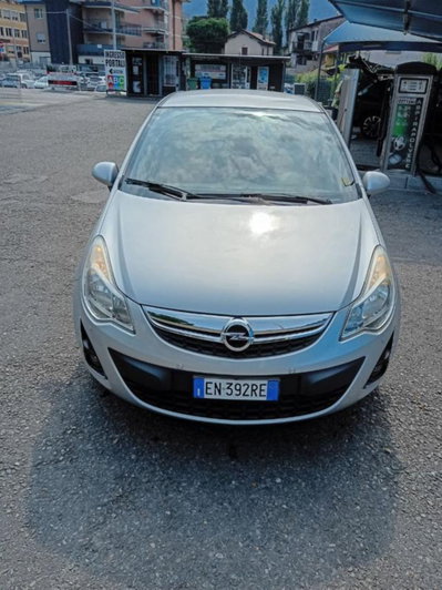 Opel Corsa 1.2 5 porte Edition (5)