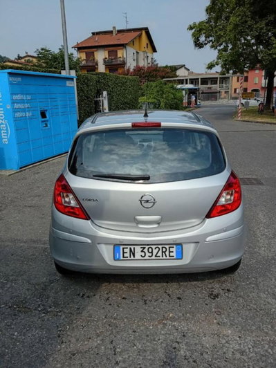 Opel Corsa 1.2 5 porte Edition (6)