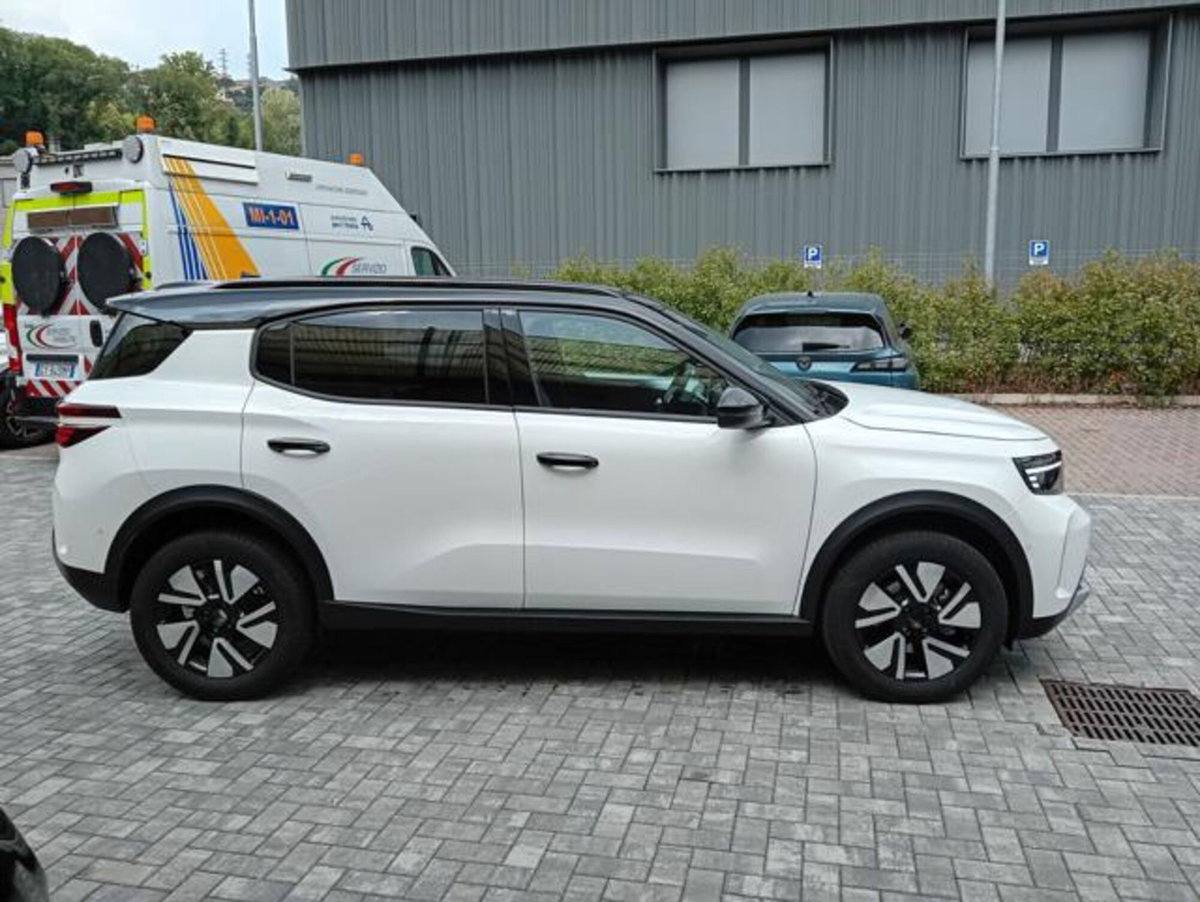 Opel Frontera 1.2 hybrid GS 145cv edct 7p.ti (5)