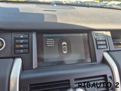 Land Rover Discovery Sport 2.2 TD4 HSE Luxury (10)
