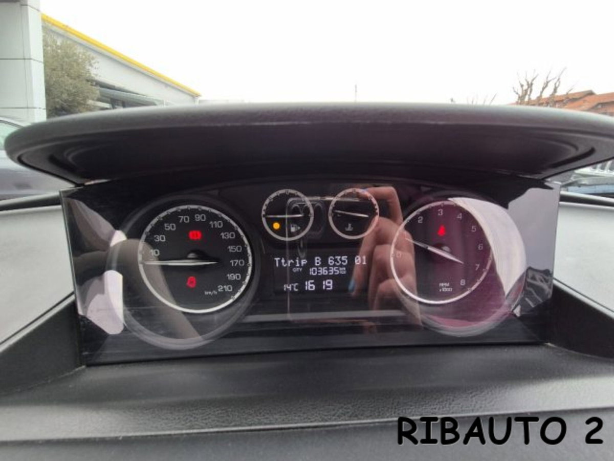 Lancia Ypsilon 1.2 69 CV 5 porte Elle (19)