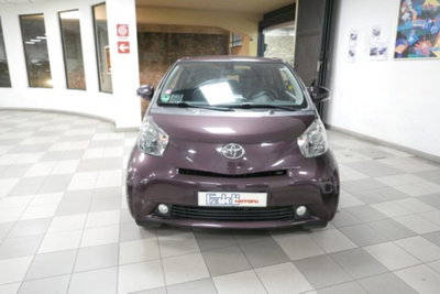 Toyota iQ 1.0 CVT Lounge (2)
