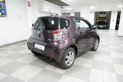 Toyota iQ 1.0 CVT Lounge (4)