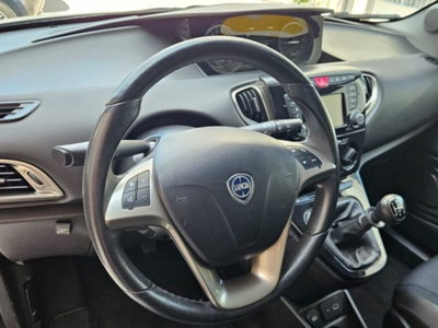 Lancia Ypsilon 1.2 69 CV 5 porte GPL Ecochic Gold (7)