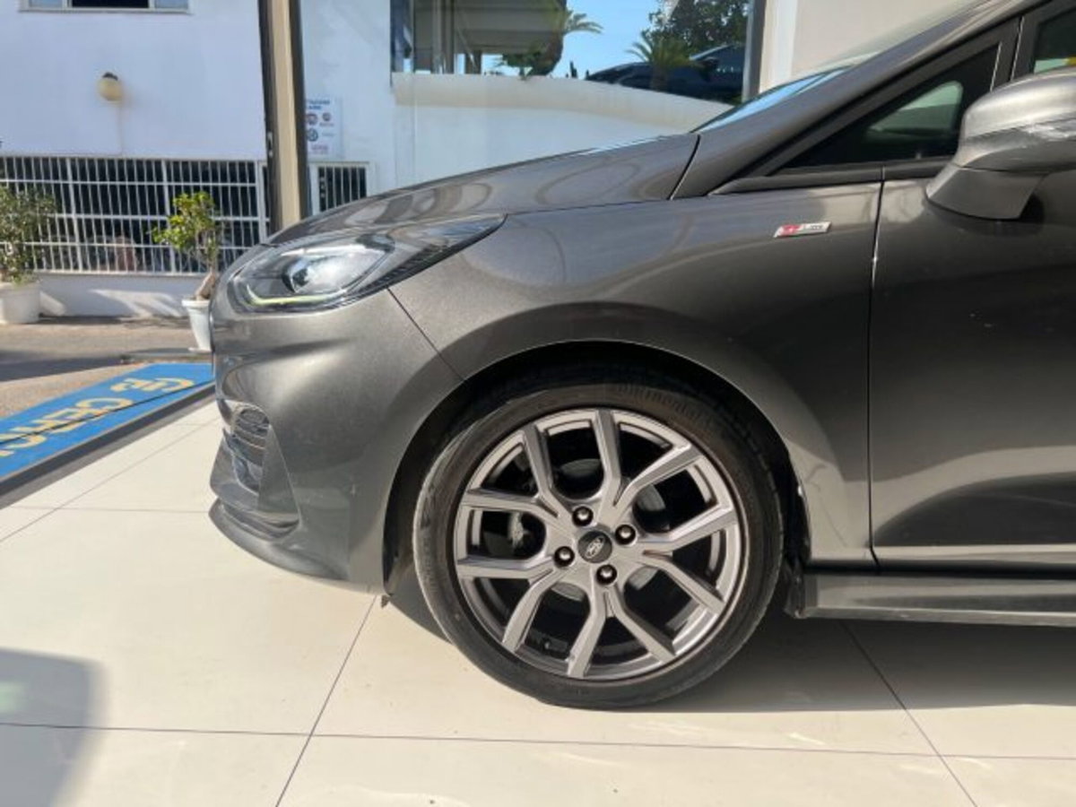 Ford Fiesta 1.0 Ecoboost Hybrid 125 CV 5 porte ST-Line X (15)