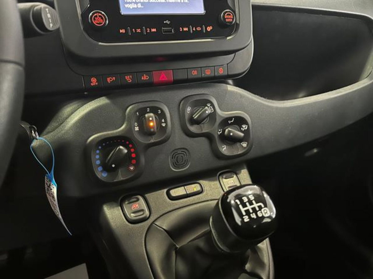 Fiat Panda 1.0 firefly hybrid s&s 70cv 5p.ti (7)