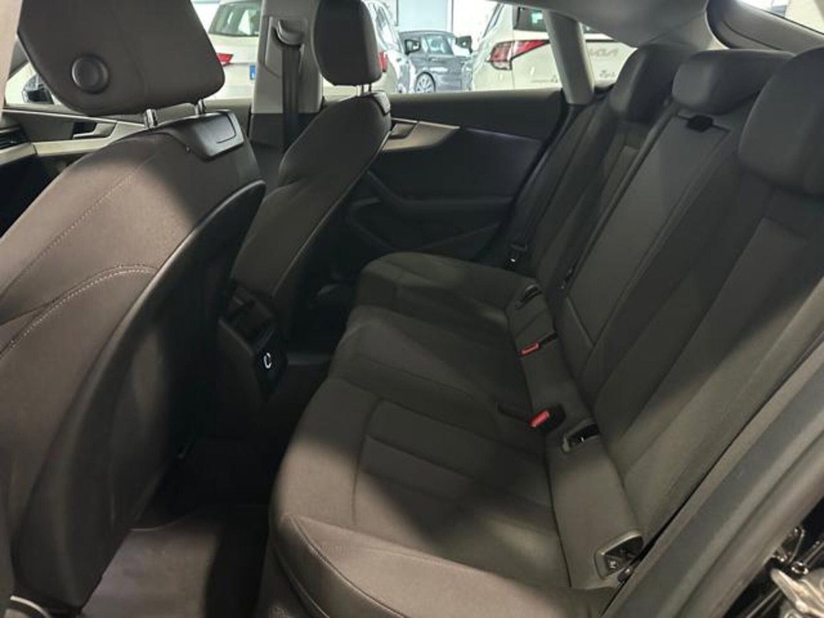 Audi A5 Sportback 35 TDI S tronic Sport (9)