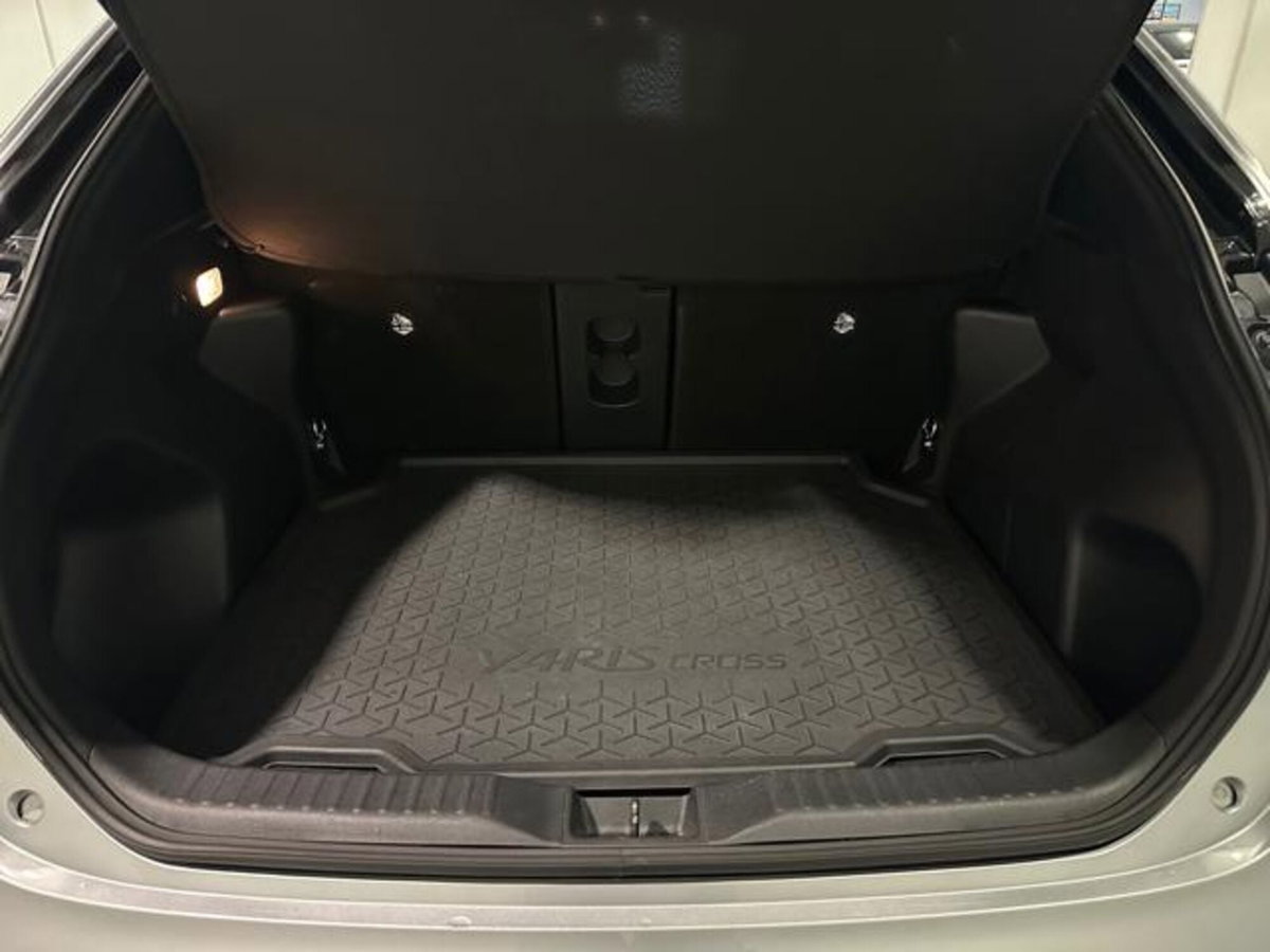 Toyota Yaris Cross 1.5 Hybrid 5p. E-CVT Adventure (19)