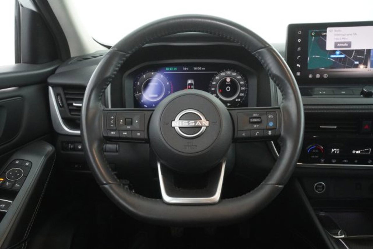 Nissan Qashqai 1.3 mhev N-Connecta 2wd 140cv (13)