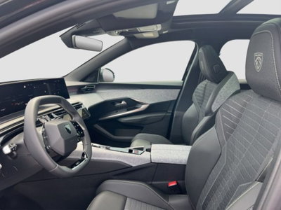 Peugeot 3008 1.2 hybrid GT Exclusive 145cv e-dcs6 (9)