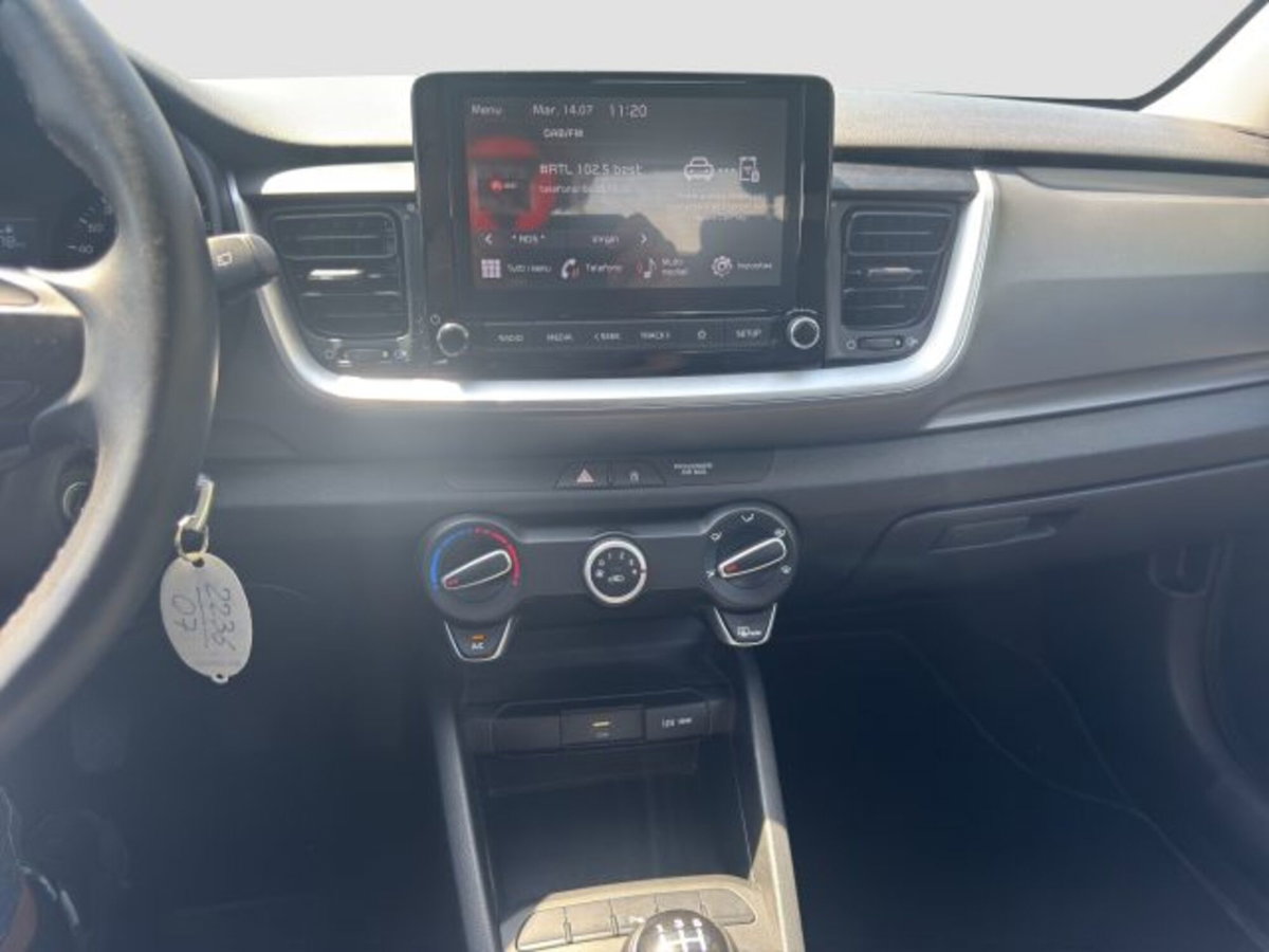 Kia Stonic 1.2 ECO GPL Urban (15)
