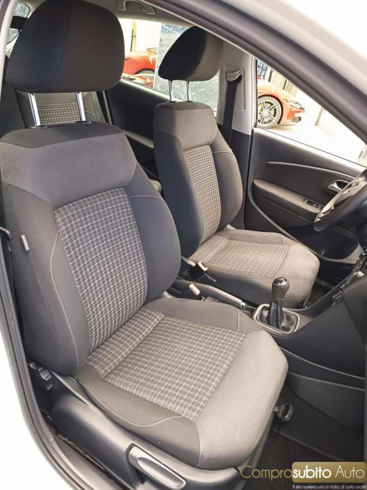 Volkswagen Polo 1.4 TDI 90 CV 5p. Highline BlueMotion Technology (14)