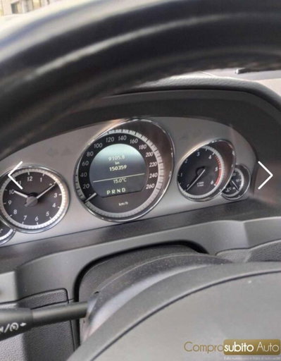 Mercedes-Benz Classe E Coupé 220 CDI Coupé BlueEFFICIENCY (6)
