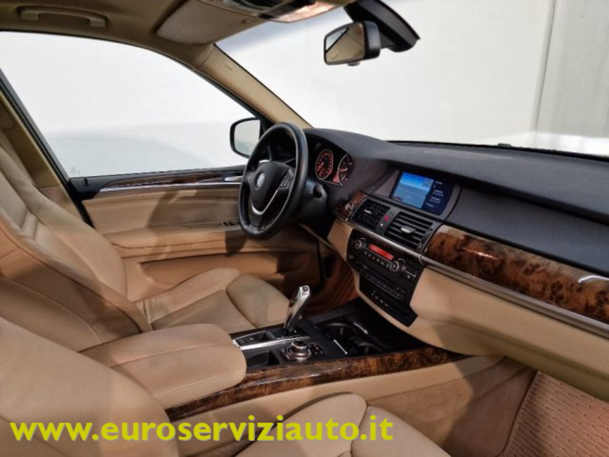 BMW X5 xDrive35i Futura (12)