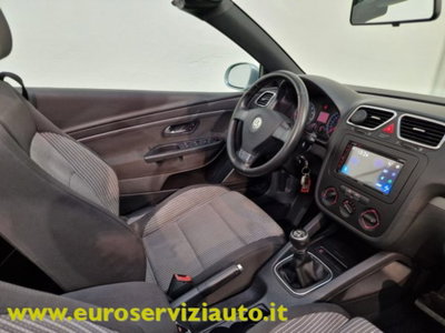 Volkswagen Eos 16V TSI (12)