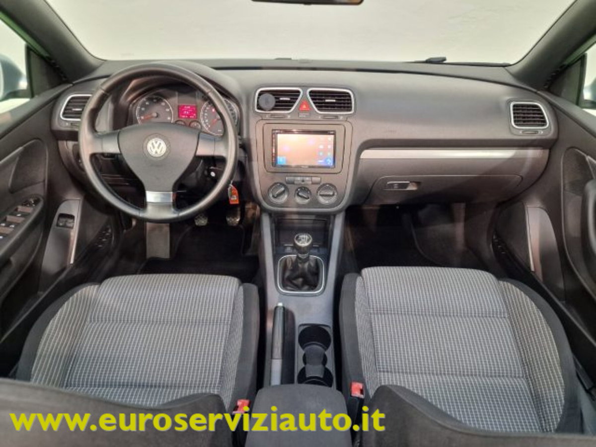 Volkswagen Eos 16V TSI (14)