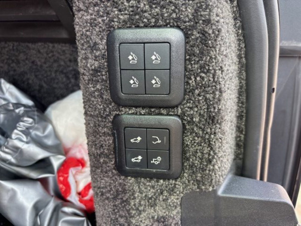 Land Rover Range Rover 3.0 TDV6 Vogue (6)