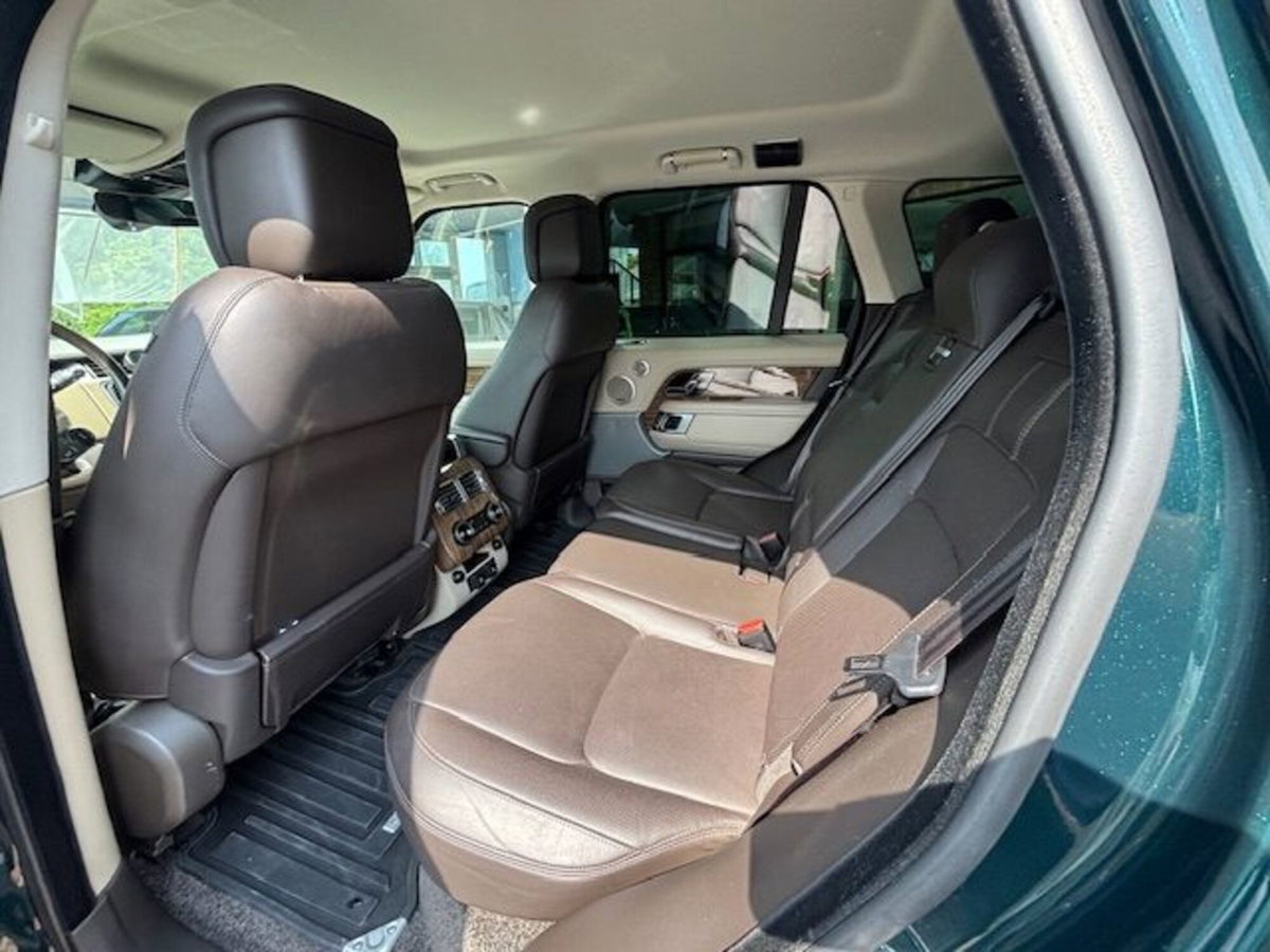Land Rover Range Rover 3.0 TDV6 Vogue (9)