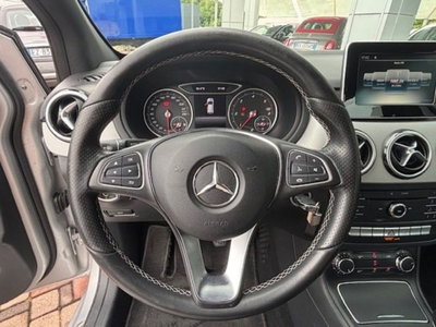 Mercedes-Benz Classe B 180 d Sport (14)