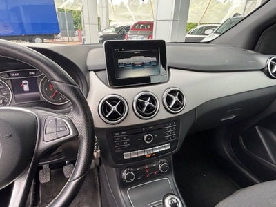 Mercedes-Benz Classe B 180 d Sport (15)