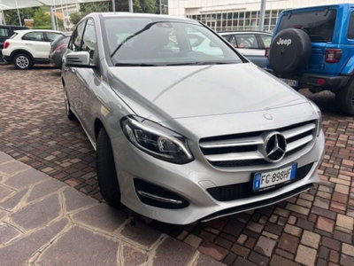 Mercedes-Benz Classe B 180 d Sport (3)