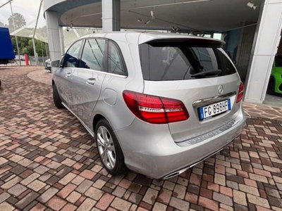 Mercedes-Benz Classe B 180 d Sport (6)