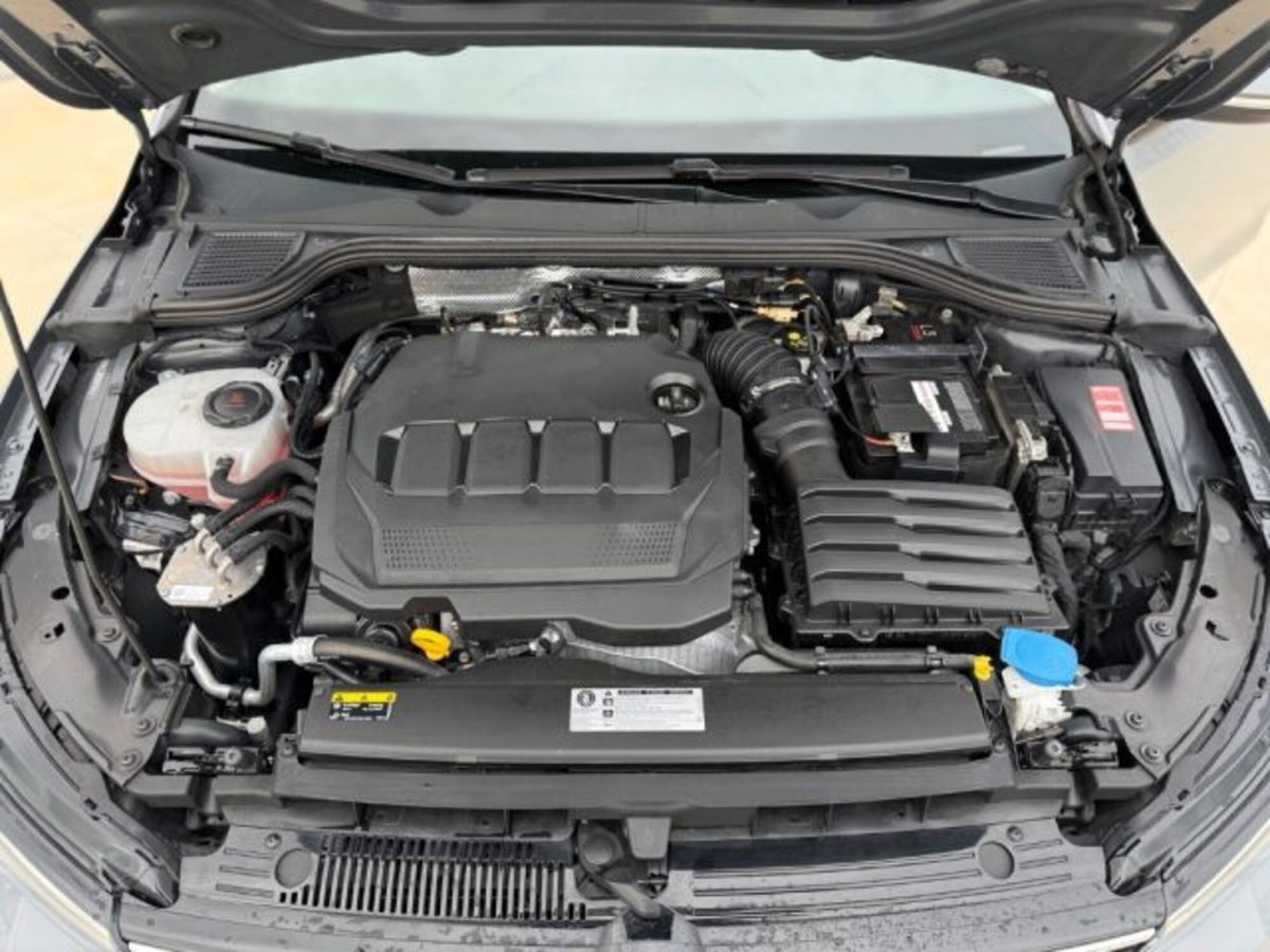 Volkswagen Golf 2.0 TDI 150 CV DSG SCR Style (11)