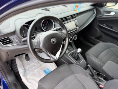 Alfa Romeo Giulietta 2.0 JTDm Super 150cv (17)