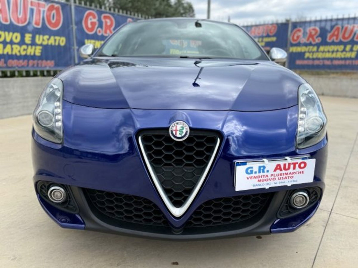 Alfa Romeo Giulietta 2.0 JTDm Super 150cv (2)