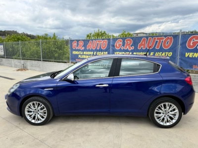 Alfa Romeo Giulietta 2.0 JTDm Super 150cv (6)