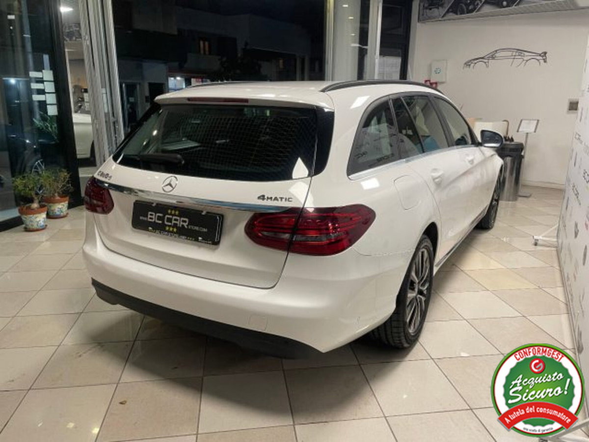 Mercedes-Benz Classe C Station Wagon 220 d 4Matic Auto Sport Plus (4)
