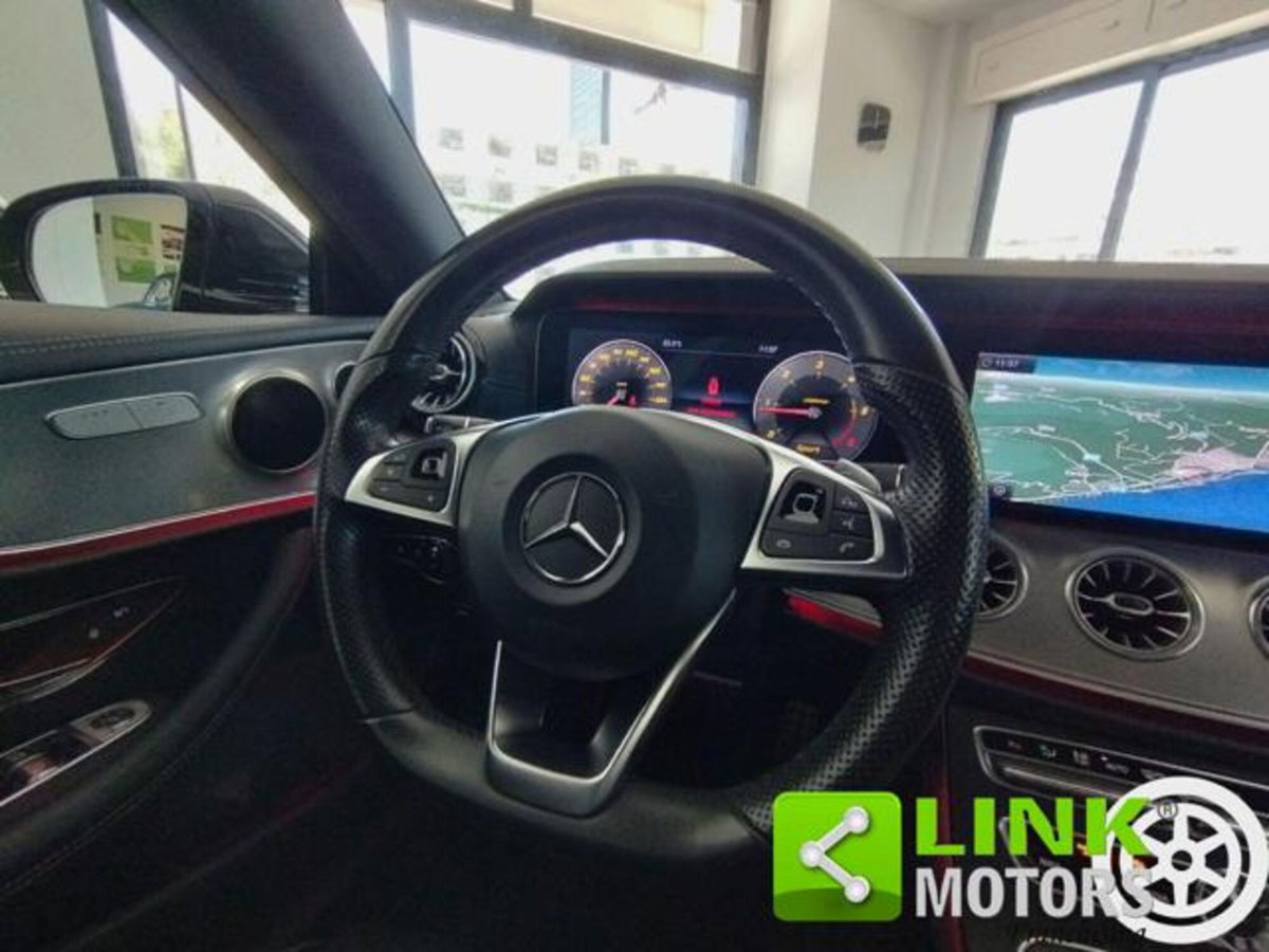 Mercedes-Benz Classe E Coupé 220 d 4Matic Premium Plus (16)