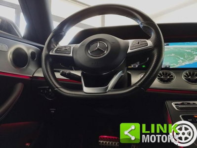 Mercedes-Benz Classe E Coupé 220 d 4Matic Premium Plus (18)