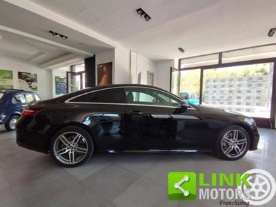 Mercedes-Benz Classe E Coupé 220 d 4Matic Premium Plus (4)