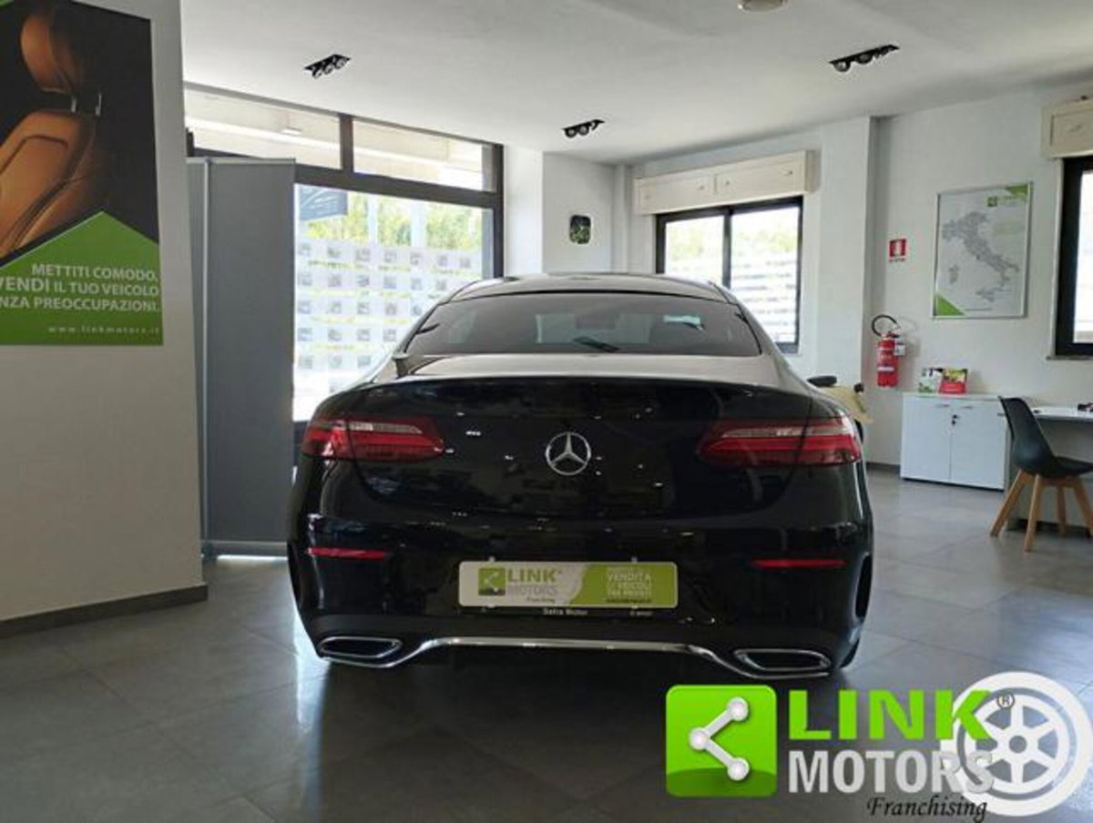 Mercedes-Benz Classe E Coupé 220 d 4Matic Premium Plus (5)