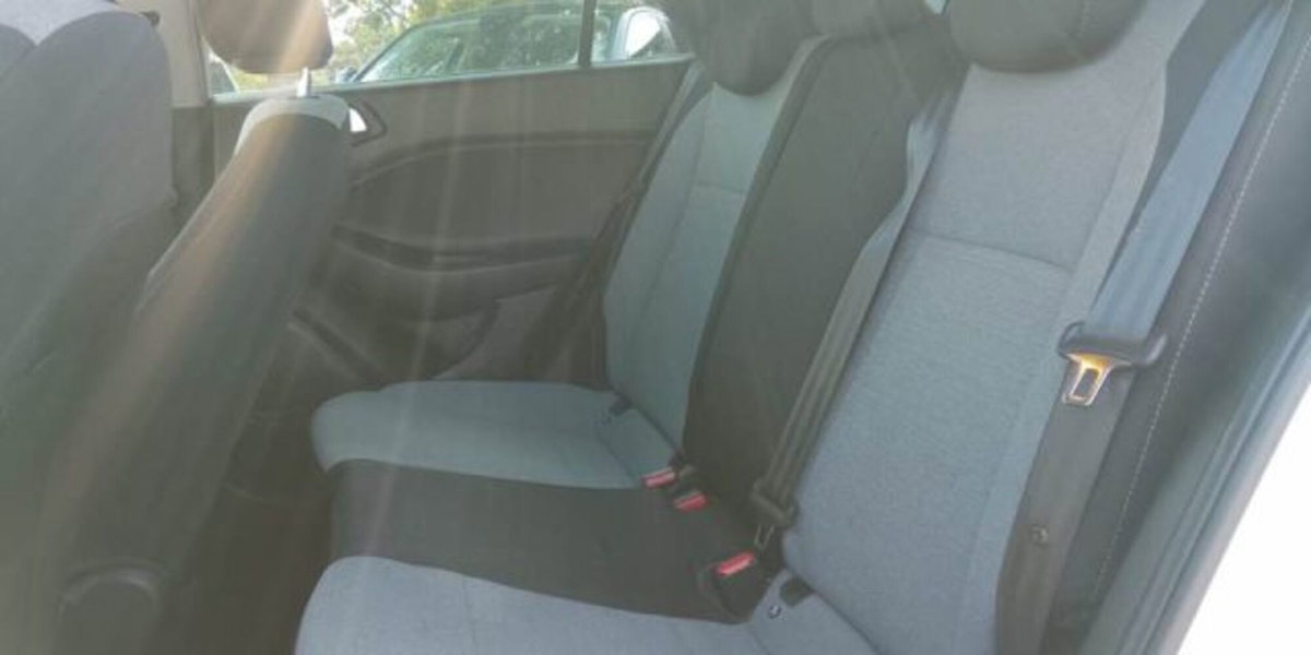 Hyundai i20 1.1 CRDi 12V 5 porte Go! Plus (10)