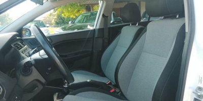 Hyundai i20 1.1 CRDi 12V 5 porte Go! Plus (17)