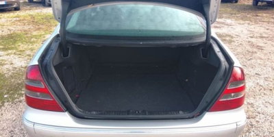 Mercedes-Benz Classe E Station Wagon 270 CDI cat Elegance (3)