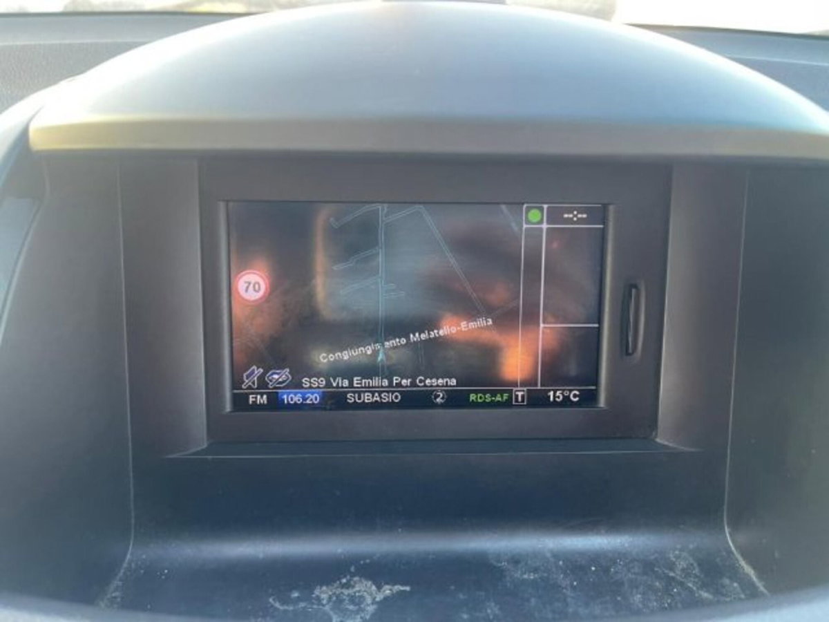 Renault Koleos 2.0 dCi 150CV 4X2 (13)