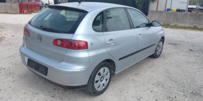 SEAT Ibiza 1.4 16V 5p. Signo (2)