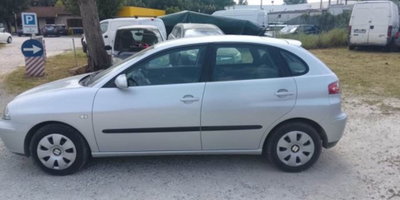 SEAT Ibiza 1.4 16V 5p. Signo (6)