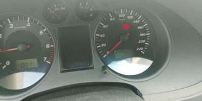 SEAT Ibiza 1.4 16V 5p. Signo (7)