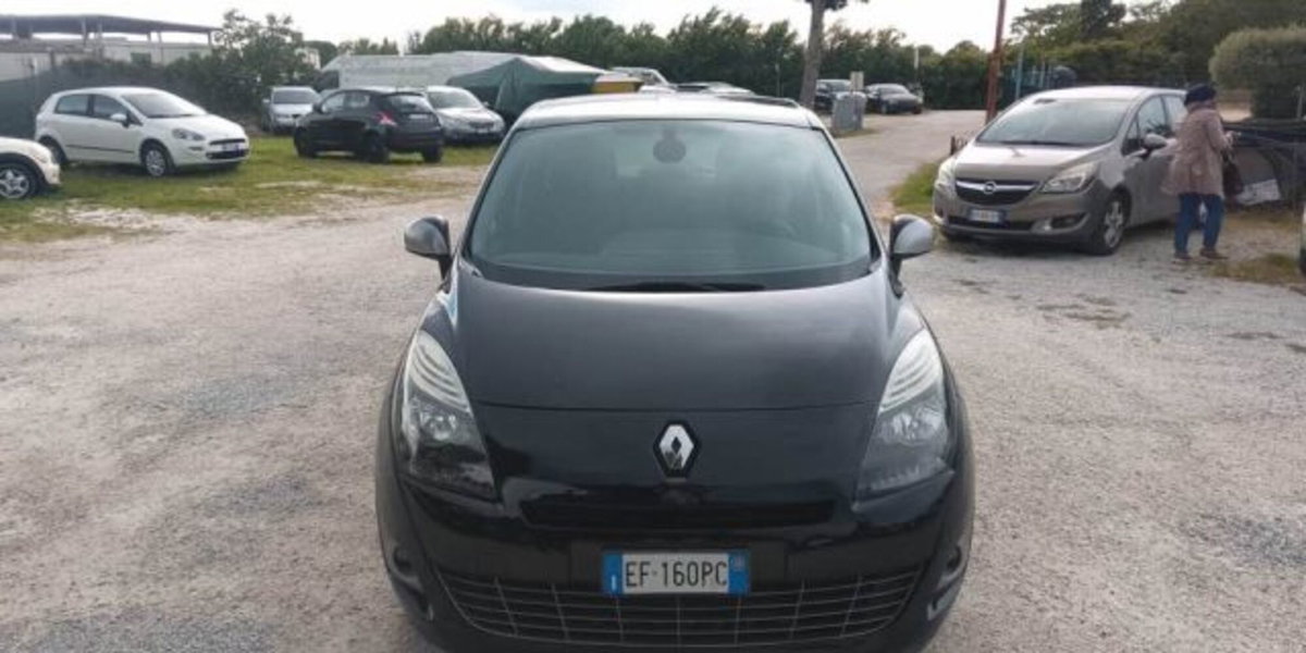 Renault Scenic E-Tech Electric 1.5 dCi 110CV Dynamique (6)