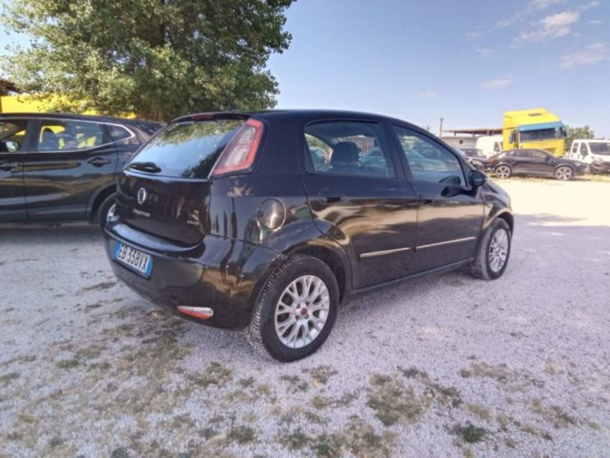 Fiat Punto Evo 1.3 Mjt 75 CV 5 porte Active (8)