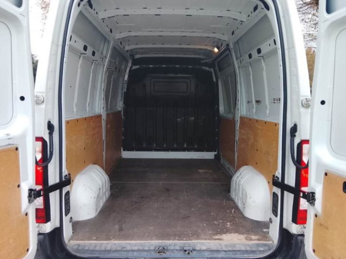 Renault Master Furgone T28 2.3 dCi/130 PC-TN Furgone (7)