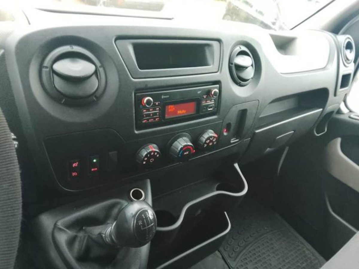 Renault Master Furgone T28 2.3 dCi/130 PC-TN Furgone (9)