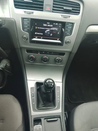 Volkswagen Golf 1.6 TDI 5p. Highline BlueMotion Technology (15)