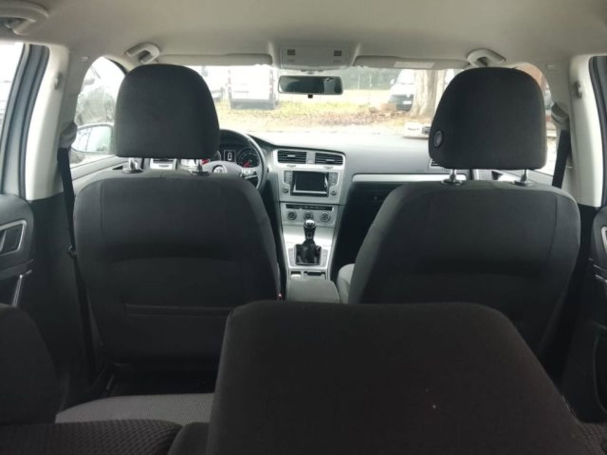 Volkswagen Golf 1.6 TDI 5p. Highline BlueMotion Technology (7)