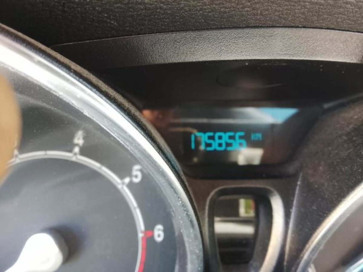 Ford B-Max B-Max 1.0 EcoBoost 100 CV Titanium (7)