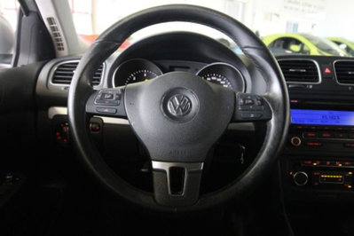 Volkswagen Golf Variant 1.6 TDI DPF Highline (12)